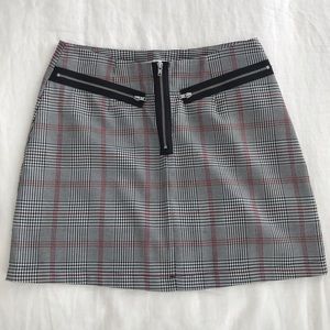 Plaid mini skirt